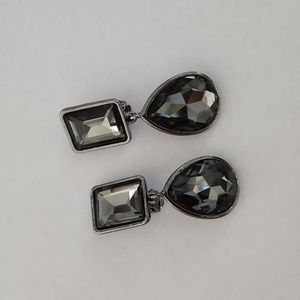 Platinum *Smoky Clip On earrings